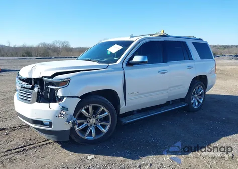 2016 Chevrolet Tahoe Ltz z USA, uszkodzony, nr VIN 1GNSKCKC0GR210980
